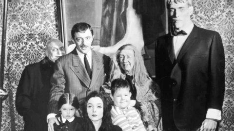 7 curiosidades que quizás no conocías de Los Locos Addams.jpeg