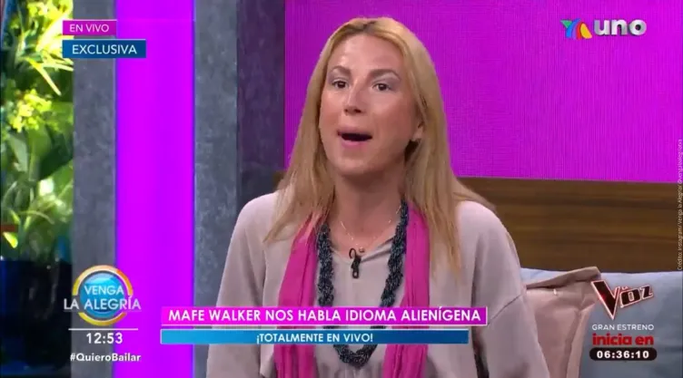 VLA se viraliza porque nuestra invitada asegura hablar idioma alienígena.