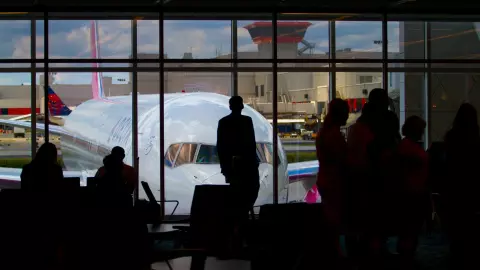 EN VIVO | ¿Cuál es el estatus de vuelos en el Aeropuerto de Guadalajara hoy 23 de febrero de 2026?