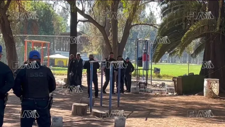 Atacan a balazos a joven en deportivo de la Jardín Balbuena, en CDMX