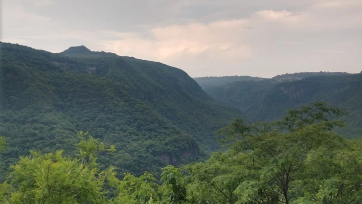 Barranca de Huentitán en Guadalajara rutas vías escaleras y curvas.jpeg