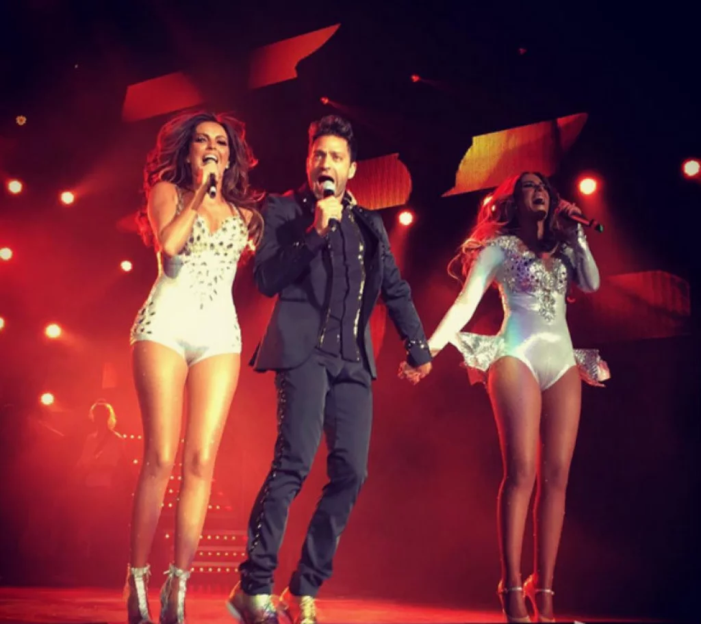 Jeans y Ari