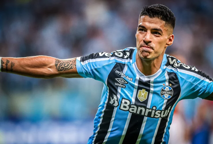 Luis Suárez celebra anotación para Gremio