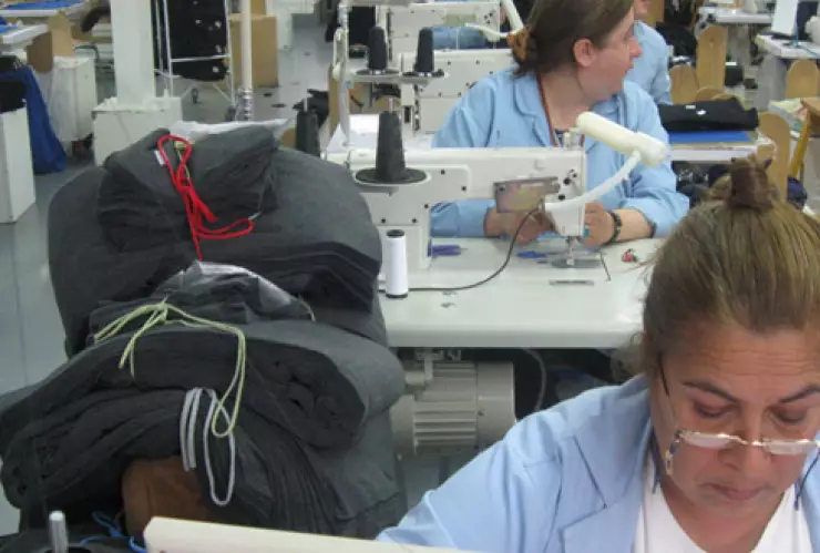 mujeres informalidad inegi