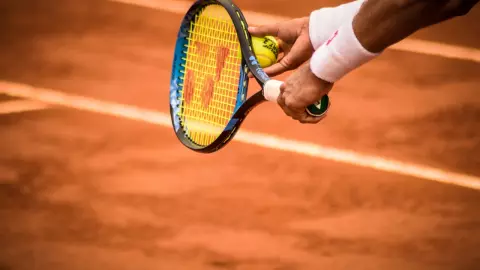 tenis-raqueta.jpg