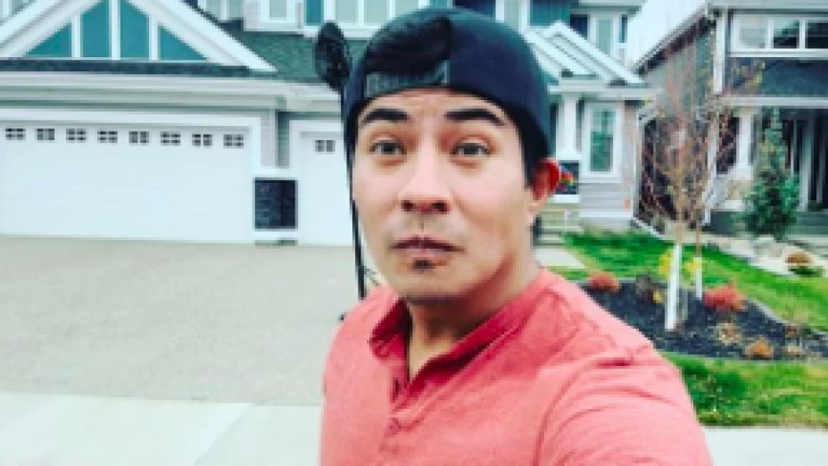 albañil mexicano presume costosa casa en Canadá