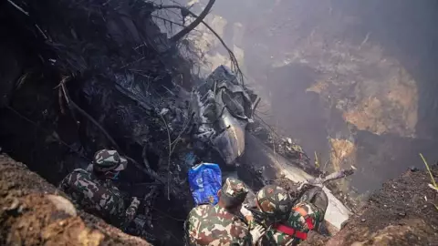 Video_ Al menos 68 muertos deja accidente de avión en Nepal