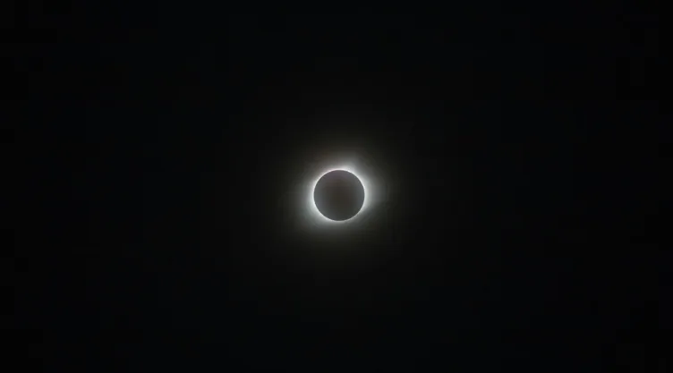 Este es el lugar de Texas que se oscurecerá por completo y será el mejor para ver el eclipse solar 2024