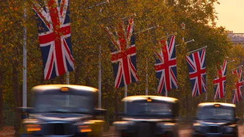 ¿Cuánto gana un trabajador en Reino Unido?