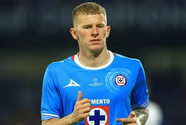 Mateusz Bogusz Cruz Azul