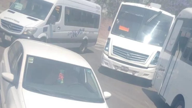 Choque colapsó tráfico en Finsa, hoy miércoles: Caos hacia San Lorenzo Almecatla