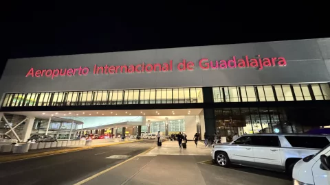 ¿Cuáles son los aeropuertos de México dónde ya se puede pedir Uber? 