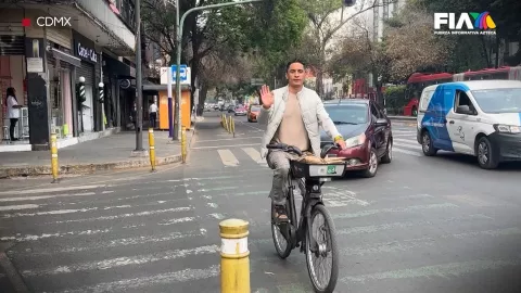 Ciclovías de terror en CDMX: Taxis y baches en Tlalpan e Insurgentes exhiben crisis de movilidad