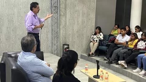 ¿Qué requisitos se necesitan para registrarse de manera independiente por la presidencia?