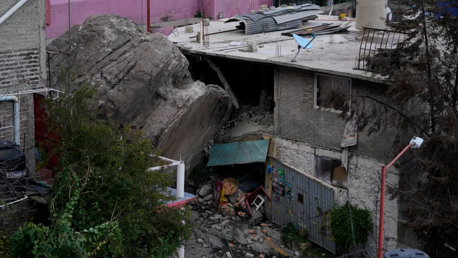 Casas dañadas tras deslave en cerro del Chiquihuite, México.