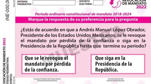 INE aprueba boleta para revocación de mandato de AMLO