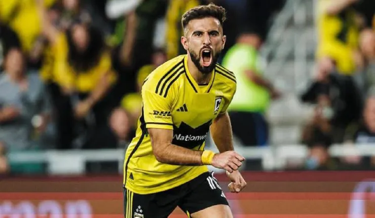 Diego Rossi finalmente no llegará al América