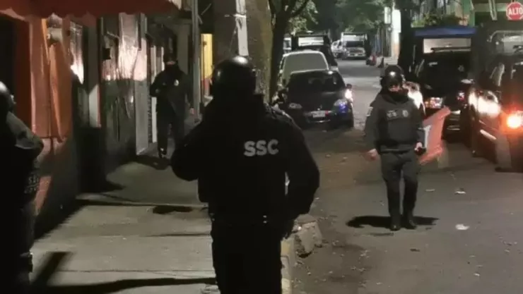 Muere un hombre degollado en su departamento de Tláhuac; asesino fue capturado