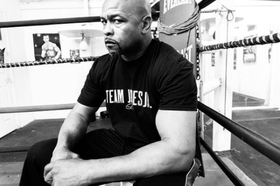 Roy Jones Jr. pelea el 28 de noviembre a las 11:00 P.M. TV Azteca