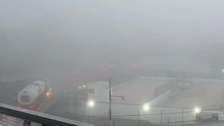 Vuelos afectados en AICM por mal clima en la CDMX: Cómo checar el estatus de mi viaje y qué hacer si fui afectado