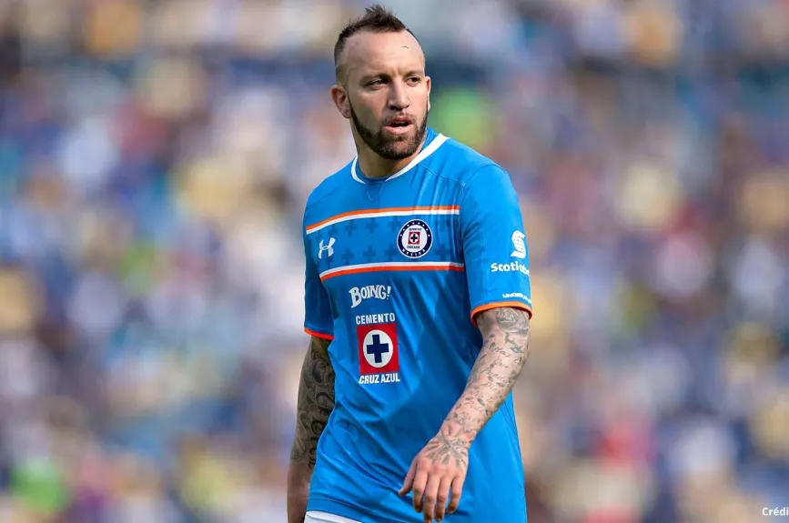 14 futbolistas que jugaron en América y Cruz Azul vuoso.jpg