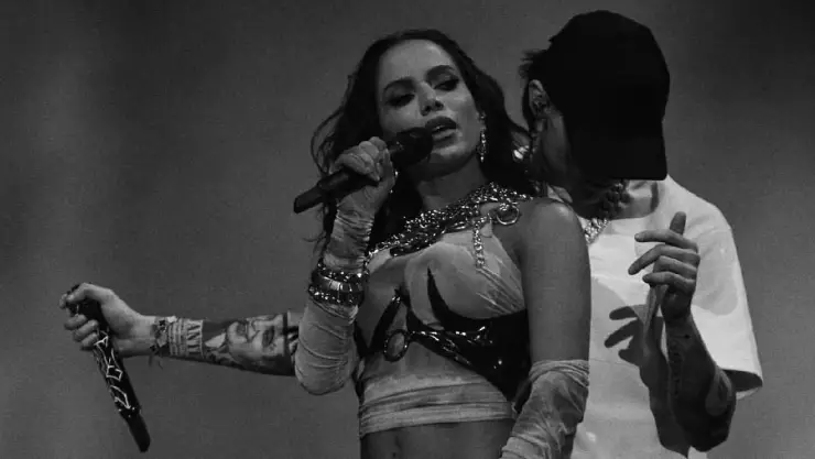Peso Pluma y Anitta LO VUELVEN A HACER en Coachella y encienden las redes.jpg