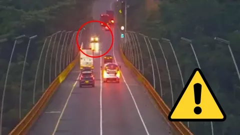 El vehículo avanzó en sentido contrario mientras otros autos salían del túnel