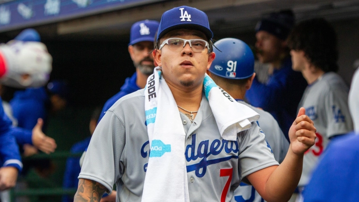 Julio Urías afrontará nuevos cargos
