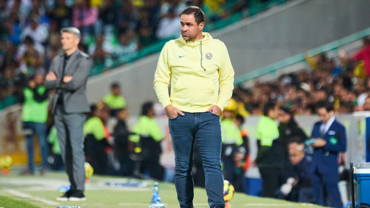 André Jardine, técnico del América
