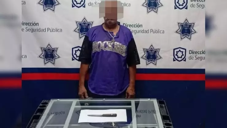 Detienen-a-hombre-con-cuchillo-en-Torreón.jpg