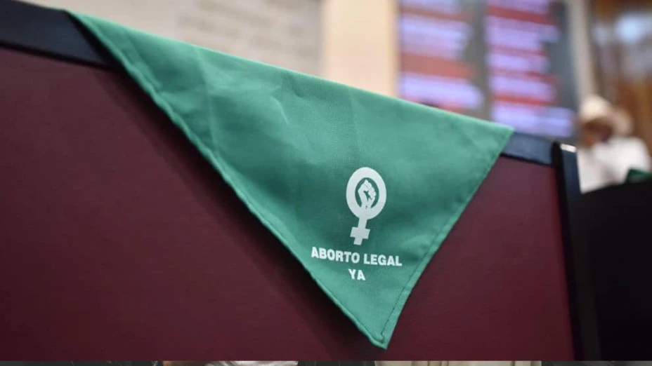 Mesa sobre el aborto en H. Congreso de Veracruz.