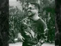 Nodal riendo.jpg