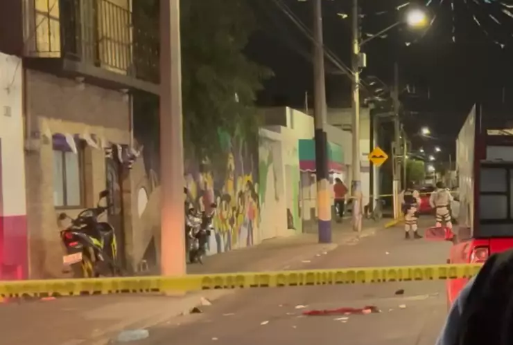 Atacan a balazos en representación de las Tres Caídas en Celaya; muere un hombre.png