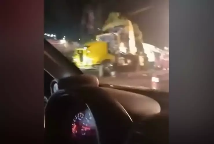 Accidente en la autopista México-Querétaro_ tráiler se impacta y genera caos vial