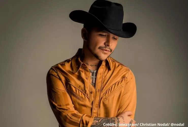 Así rindió homenaje Christian Nodal a Vicente Fernández. (VIDEO)