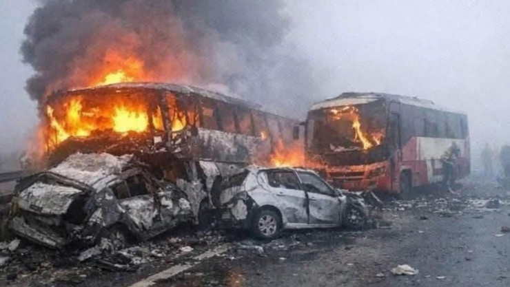 Filtran última llamada de hombre antes de morir en accidente que dejó 13 muertos en India.png