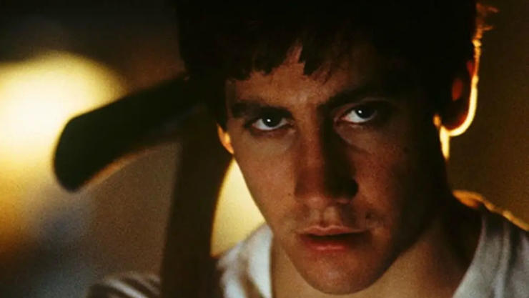 Donnie Darko - 3 películas en cartelera para sacudirte el domingo de bajón, te dejarán pensando después del final.png