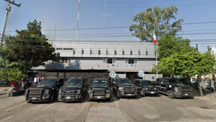 ¡ÚLTIMA HORA! Se registra evacuación tras incendio en el edificio de la Comisaría Estatal