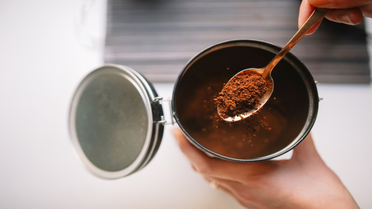 El efecto en el cuerpo por tomar café instantáneo a diario: ¿Es malo?