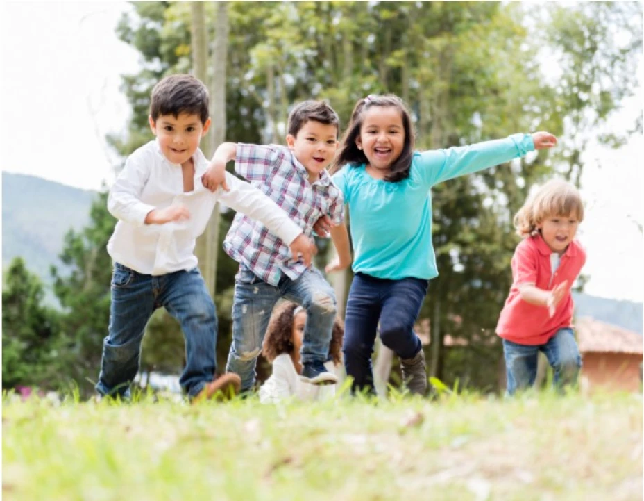 niños senado.jpg