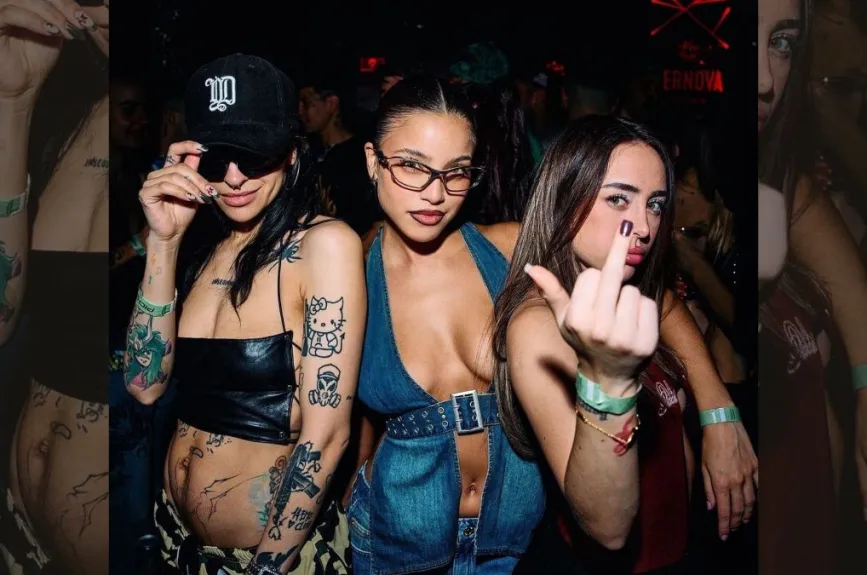 Nicki Nicole y Cazzu de fiesta (3).jpg