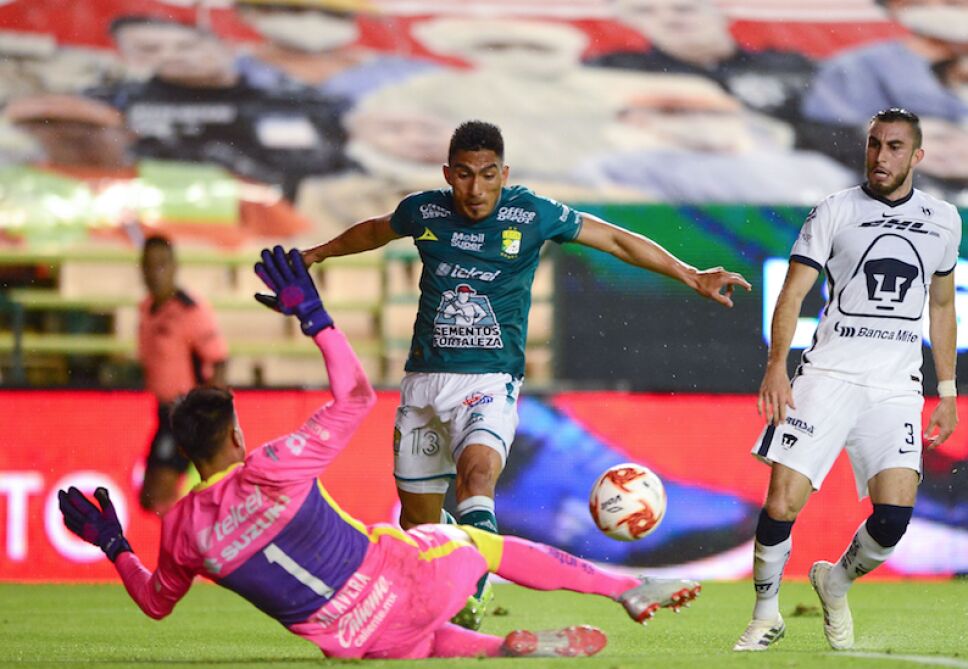 Alfredo Talavera expulsado César Ramos