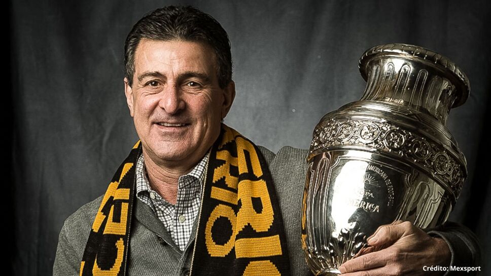 7 Mario Alberto Kempes.jpg