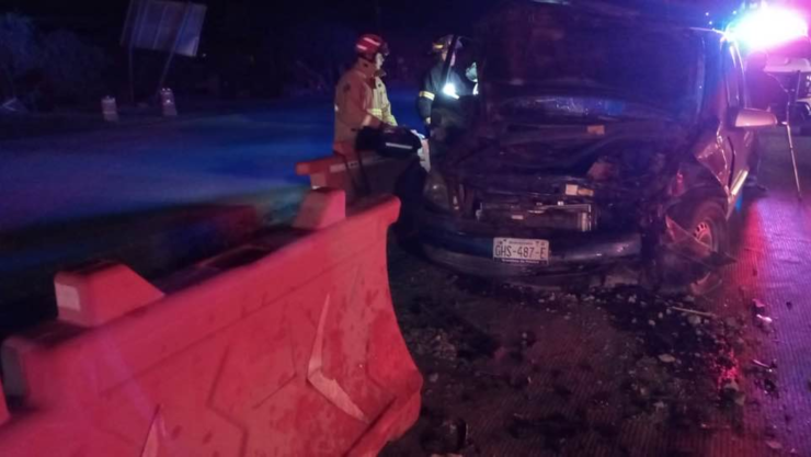 Accidente San Miguel de Allende-Dolores Hidalgo deja tres lesionados; 19 abril.png