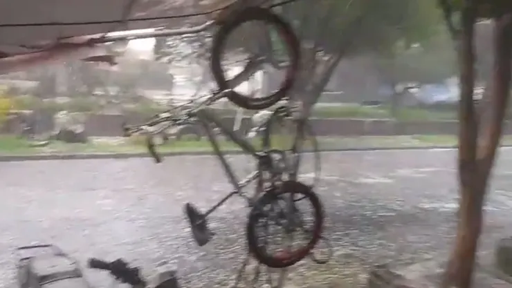 ¡SE INUNDÓ! Reportan fuerte lluvia en Valle de Señora y Hacienda de Los Naranjos