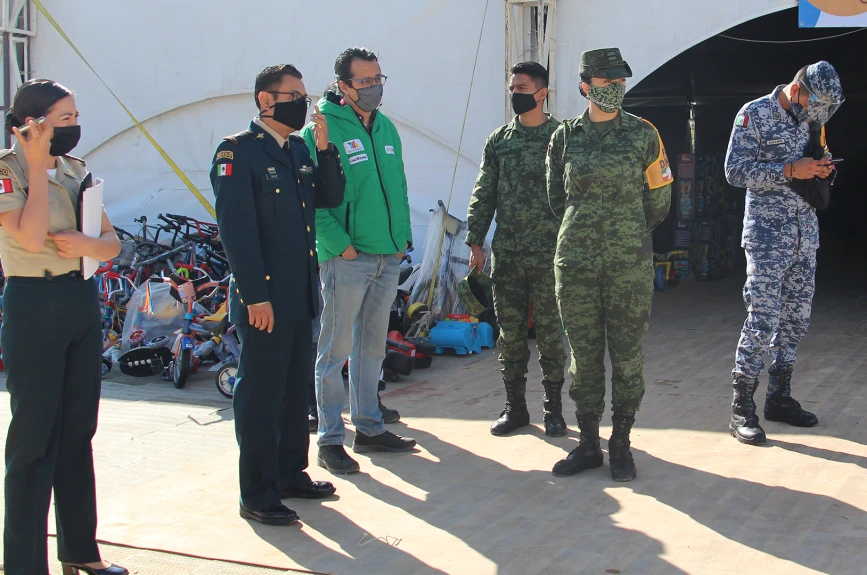 ¡NOS VISITÓ LA SOLDADO ALEXA BUENO, EL SOLDADO ZAVALA Y EL SARGENTO BRAVO!