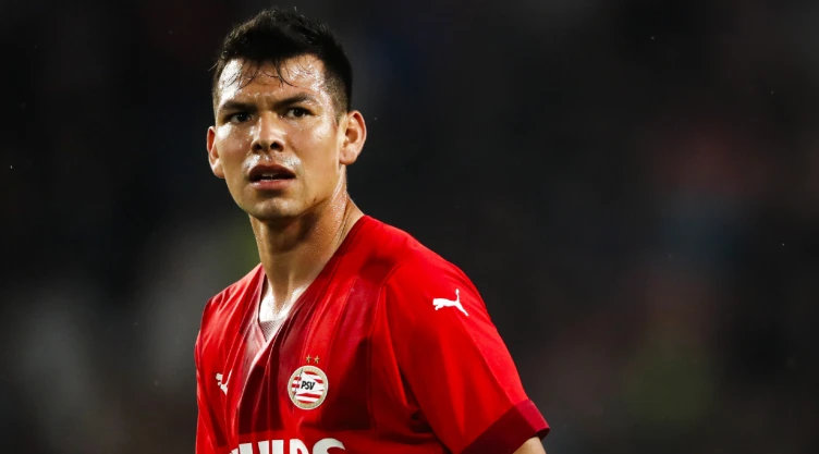 ‘Chucky’ Lozano, jugador del PSV