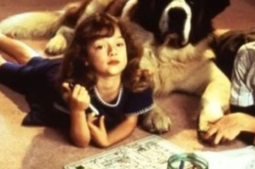 ¿Qué pasó con la actriz Sarah Rose Karr? La recordarás por el personaje de Emily Newton en Beethoven, entérate dónde está ahora.