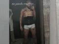 Bad Bunny con faja.jpg