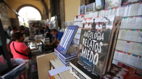 Cuáles son las actividades principales de la Feria Municipal del Libro GDL